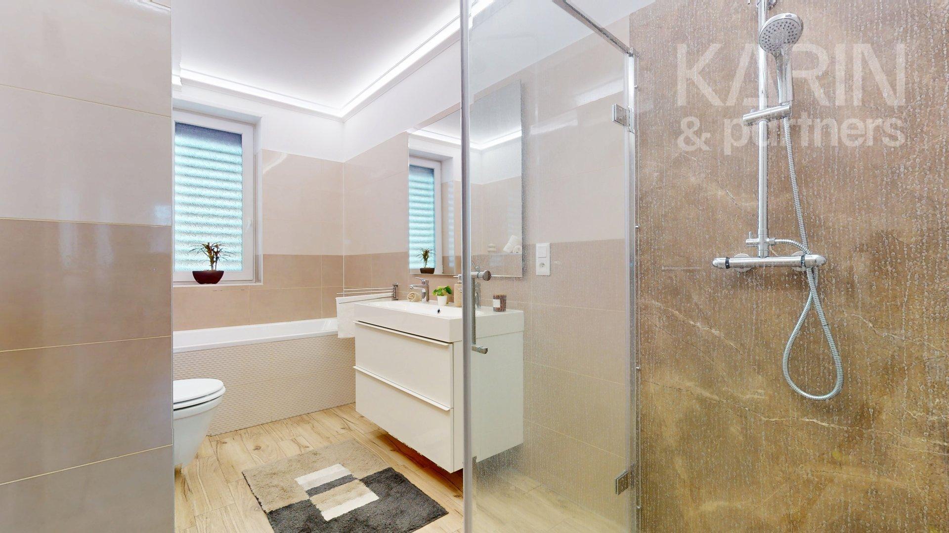 MODERNÝ 4I RODINNÝ DOM S OČARUJÚCOU ZÁHRADOU | ROVINKA RESIDENCE