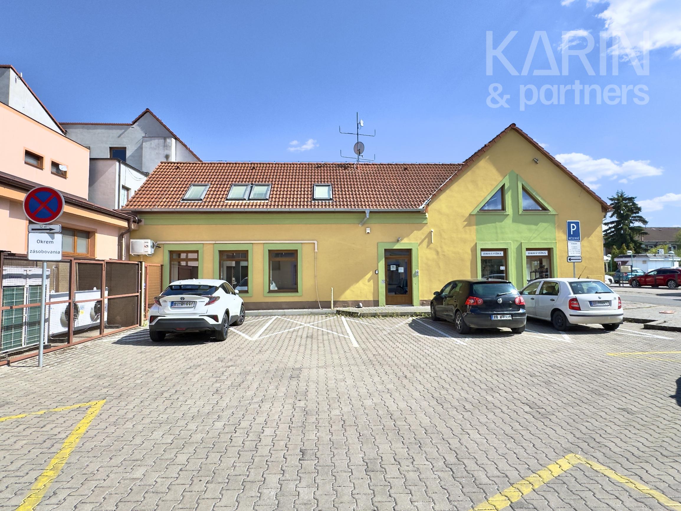 Prízemný priestor / kancelária na prenájom v centre Skalice – Pivovarská ulica