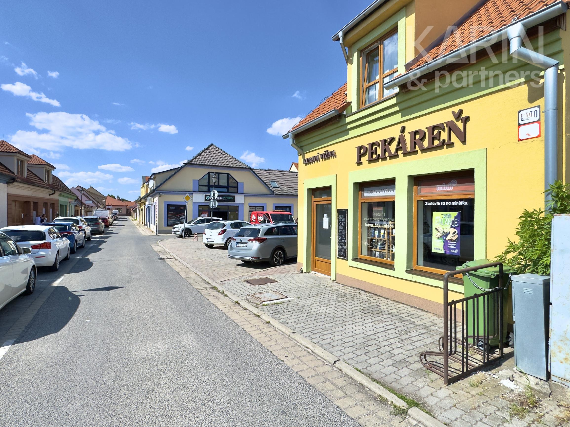 Obchodný prízemný priestor na prenájom v centre Skalice – Pivovarská ulica