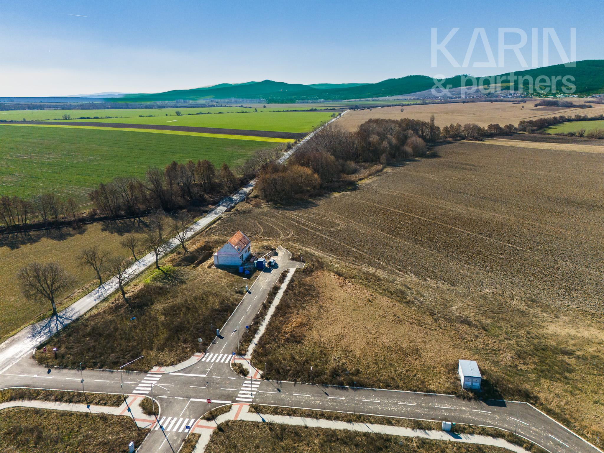 Pozemok 559 m² s projektom – ideálny na výstavbu vášho domu