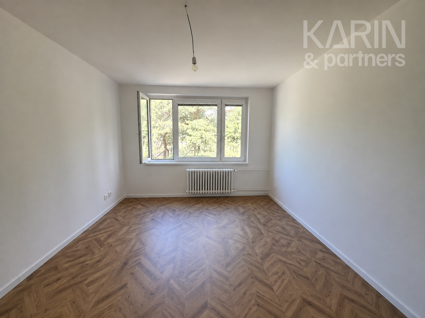 PRENÁJOM | Zrekonštruovaný 3-izbový byt s balkónom – Bratislava - Kramáre.