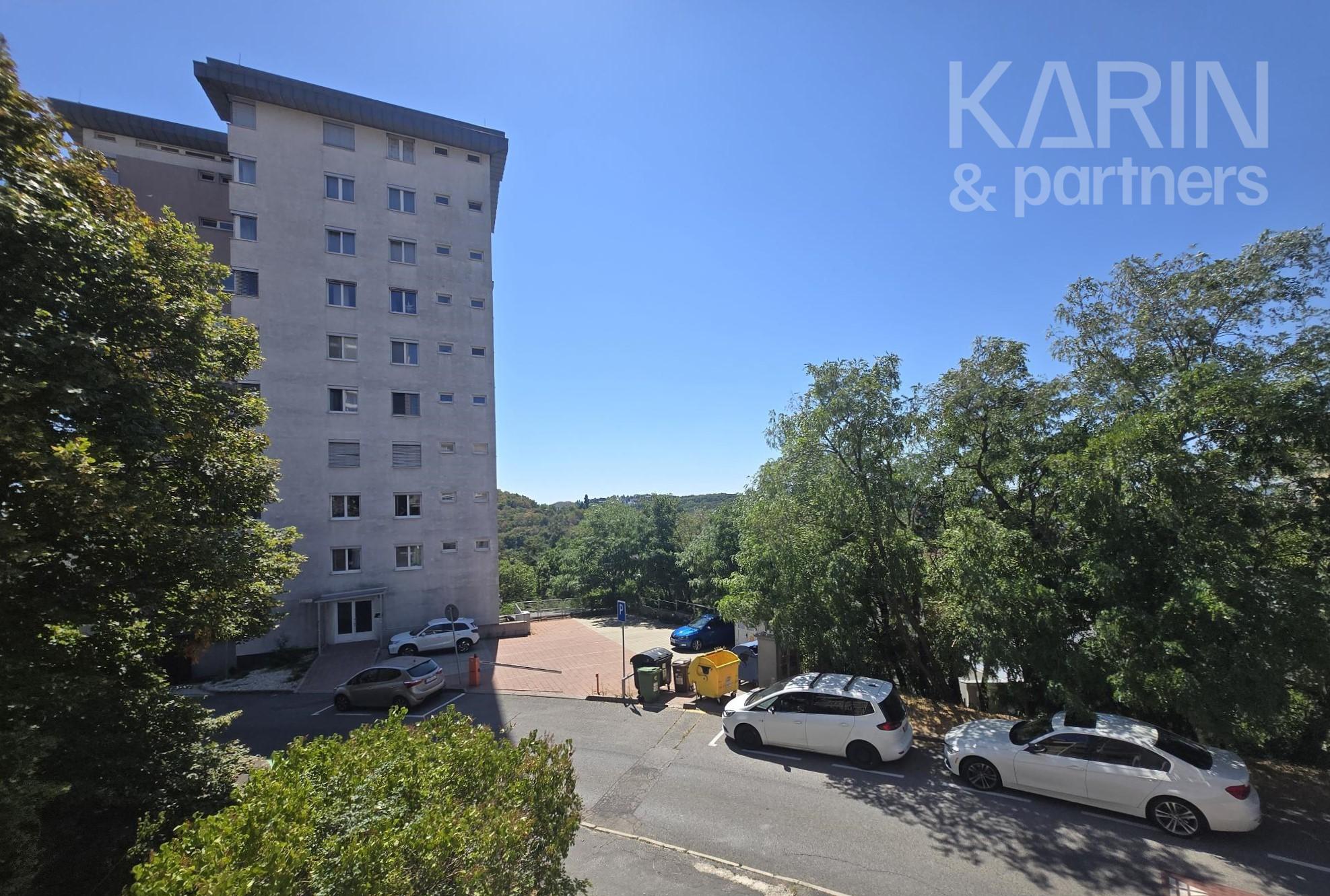 PRENÁJOM | Zrekonštruovaný 3-izbový byt s balkónom – Bratislava - Kramáre.