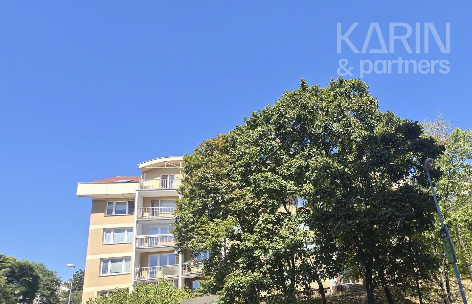 PRENÁJOM | Zrekonštruovaný 3-izbový byt s balkónom – Bratislava - Kramáre.