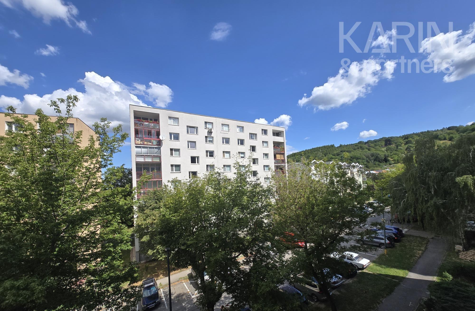 PRENÁJOM -  Slnečný 2 izbový byt - Studenohorská ul. - LAMAČ BA IV