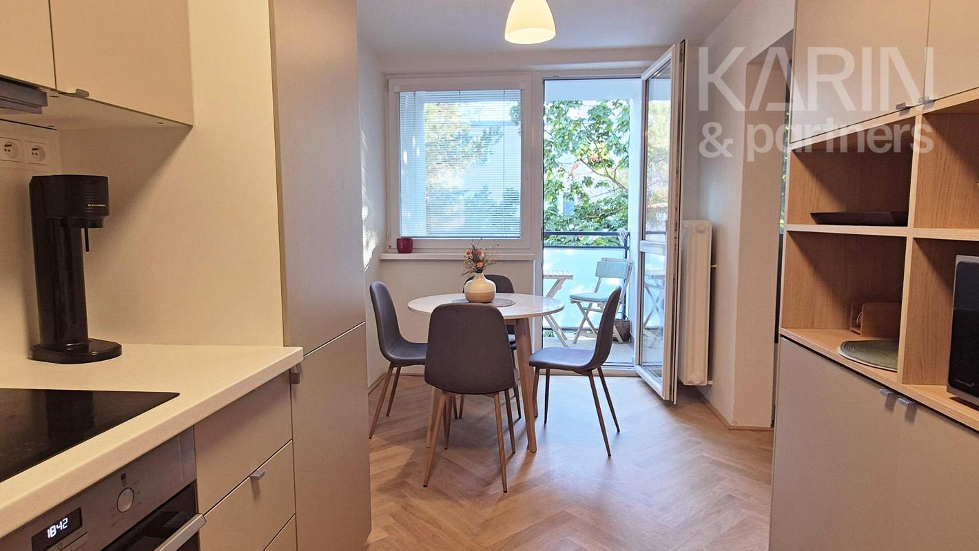 3-izbový zrekonštruovaný byt pri parku,  69 m2, v Modre.