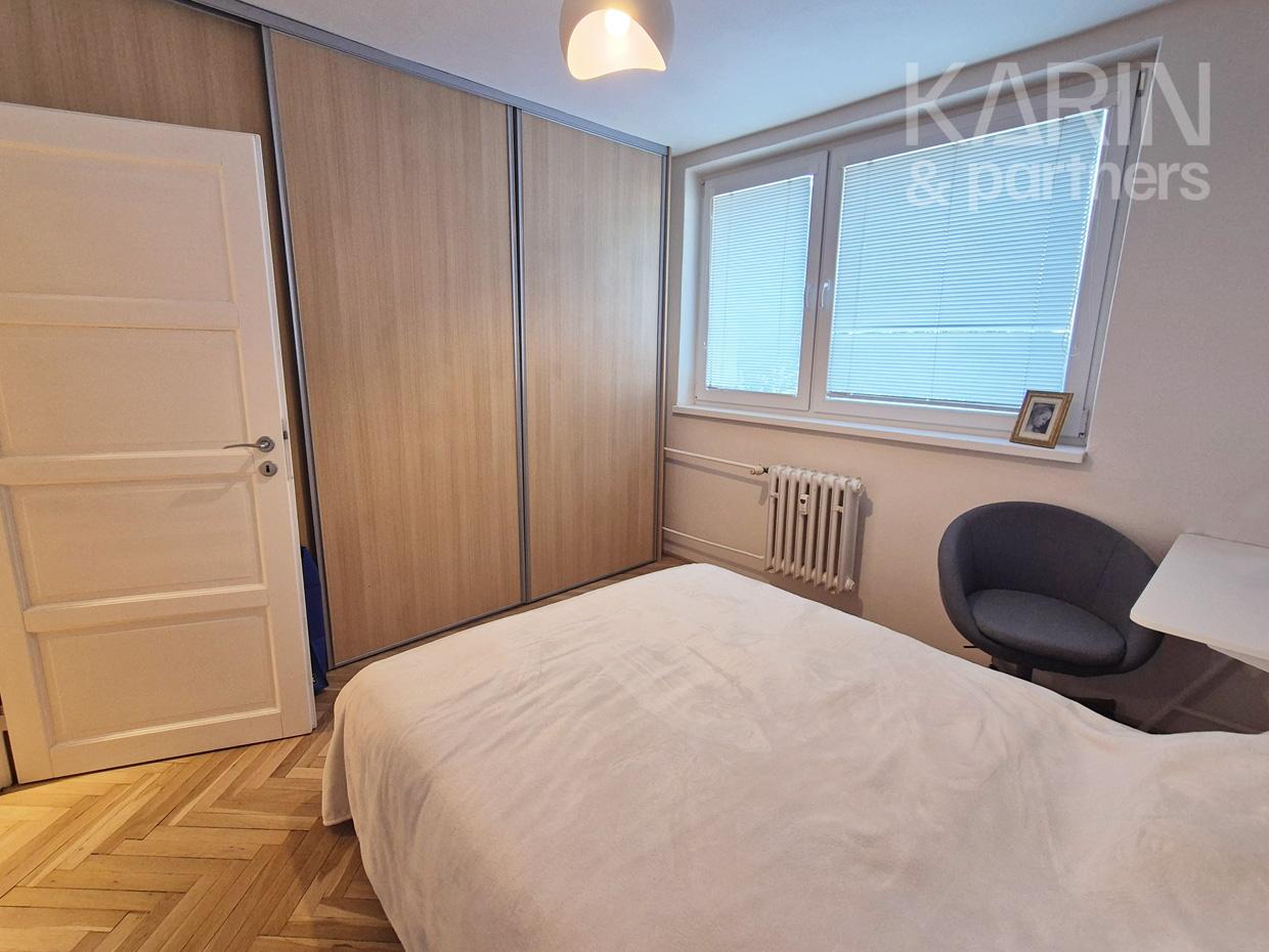 3-izbový zrekonštruovaný byt pri parku,  69 m2, v Modre.