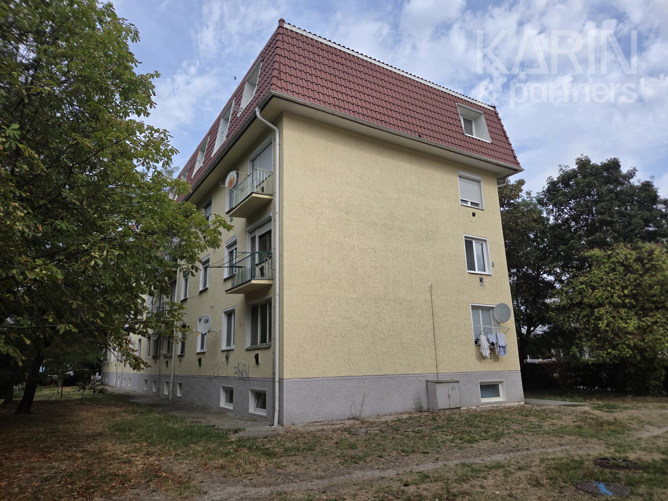 2-izbový byt, po rekonštrukcii, Šamorín - 15 km od Bratislavy