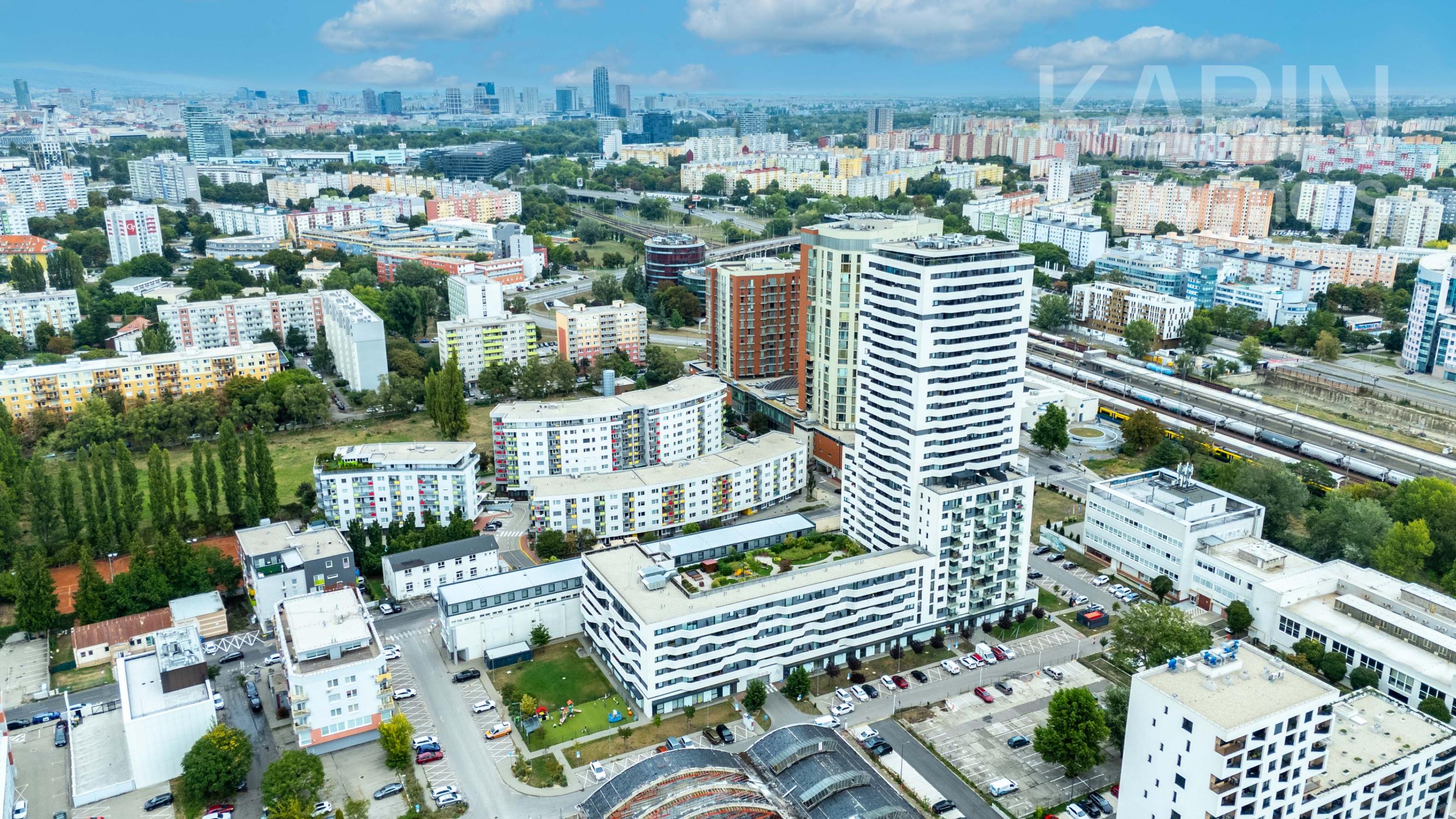 KOMPLETNE VKUSNE ZARIADENÝ 3I BYT S BALKÓNOM | MATADORKA