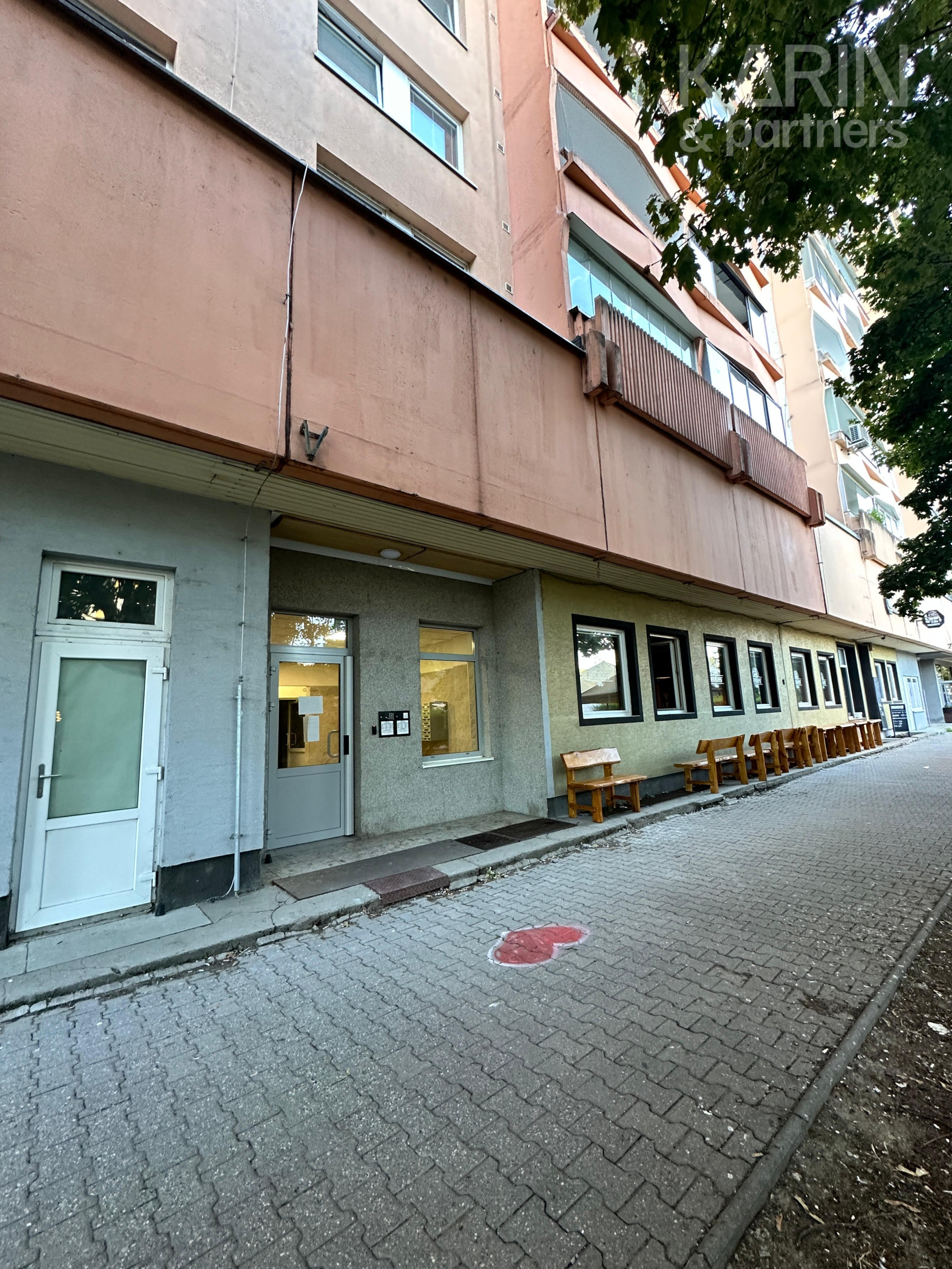 Dvojgarzónka s loggiou,  - Petržalka