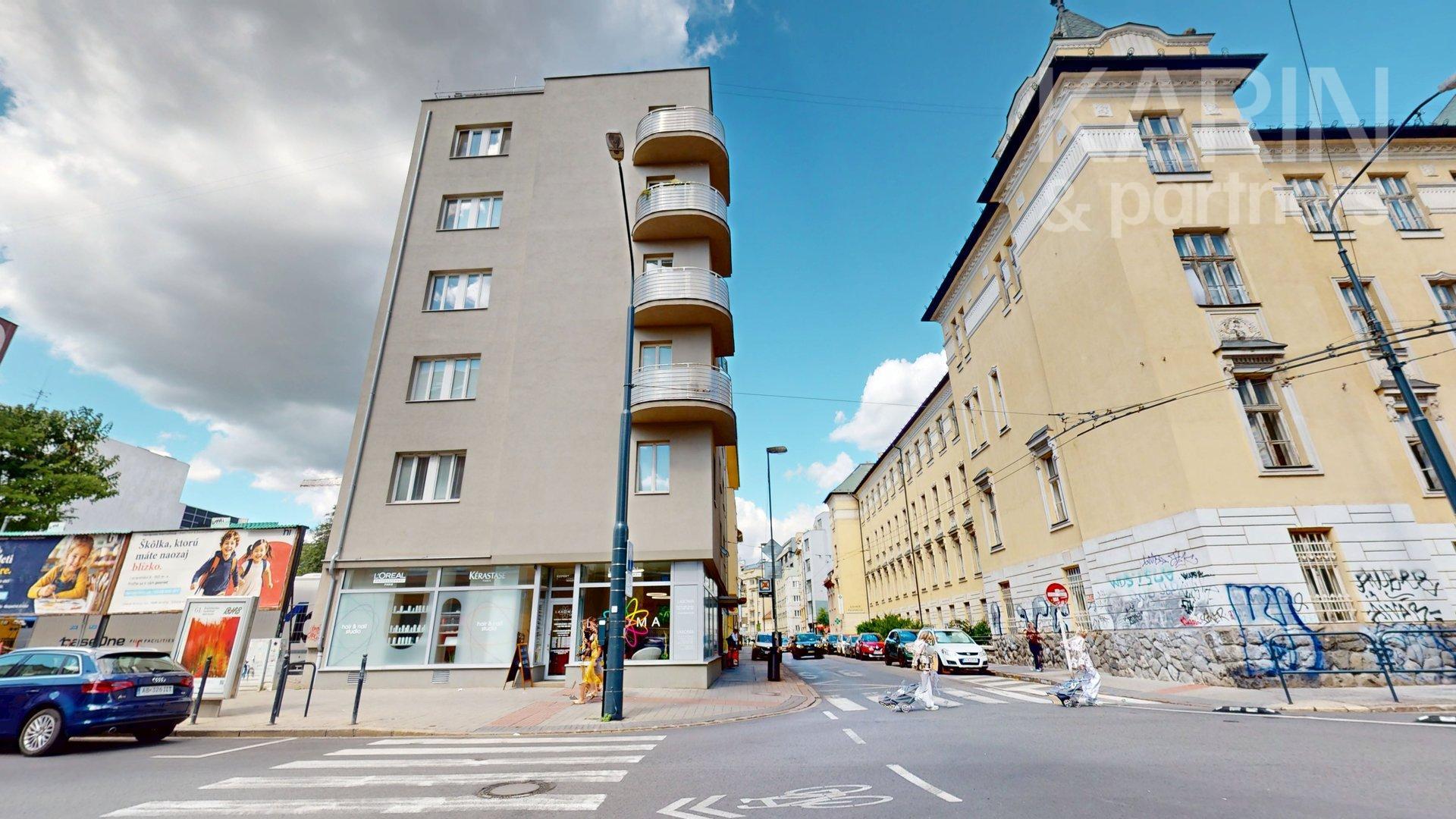 Predaj moderný byt v absolútnom centre
