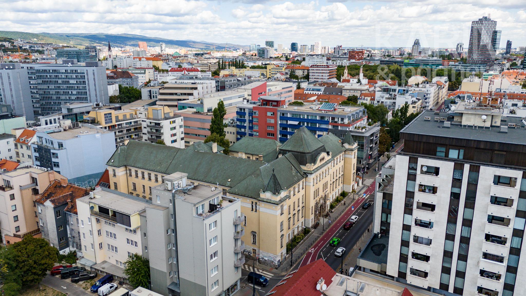 Predaj moderný byt v absolútnom centre