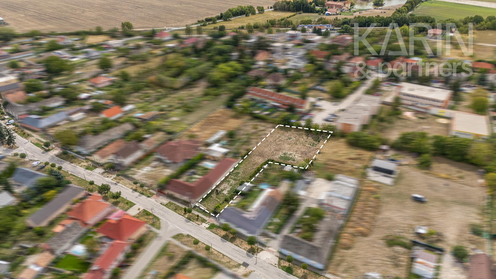 Na predaj pozemok vo Veľkej Pake – miesto pre Váš nový domov