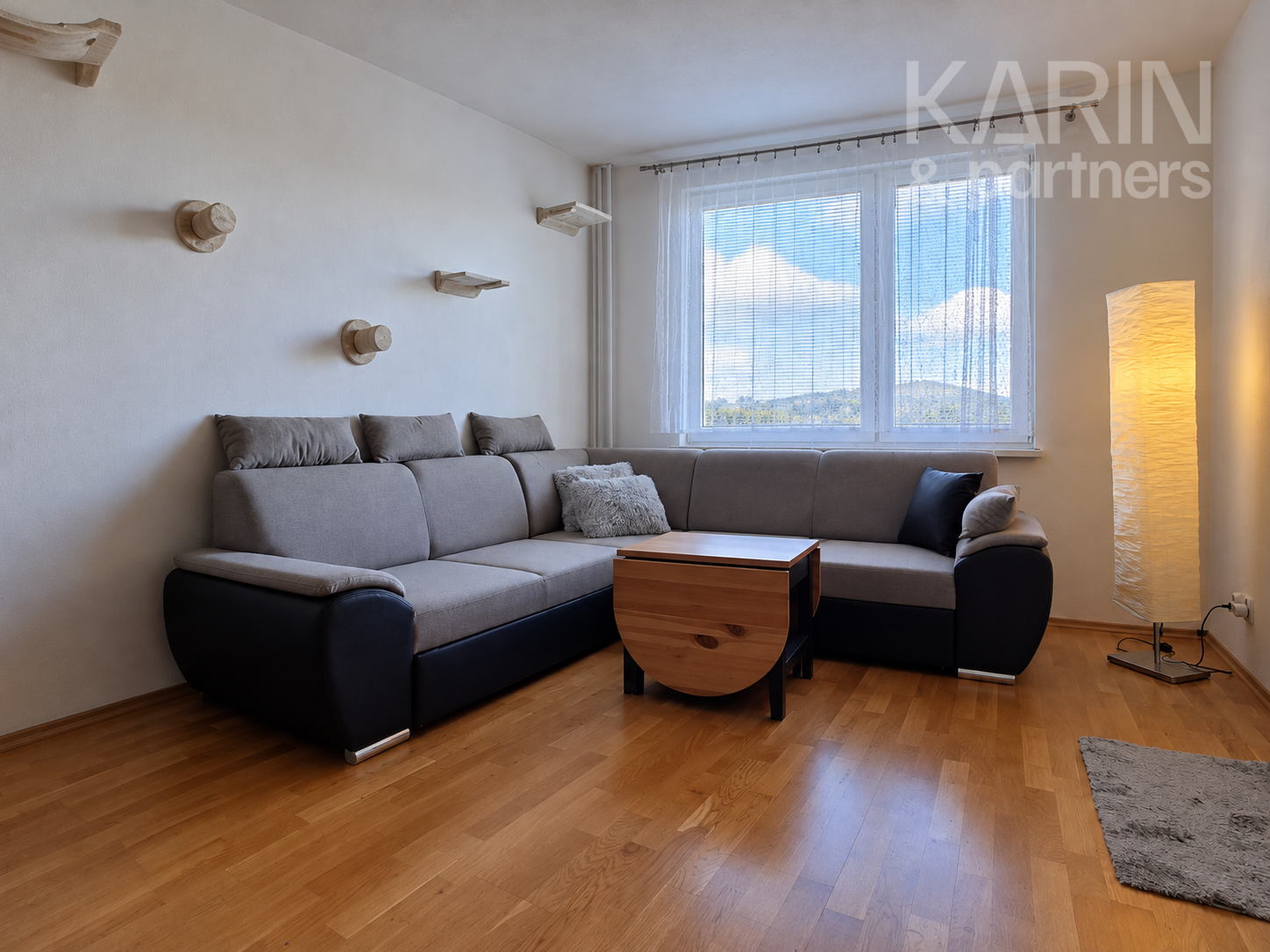 3-izbový byt 75,5 m² s 2 klimatizáciami, šatníkom a balkónom – Tlmače, Lipník ul.Lipová