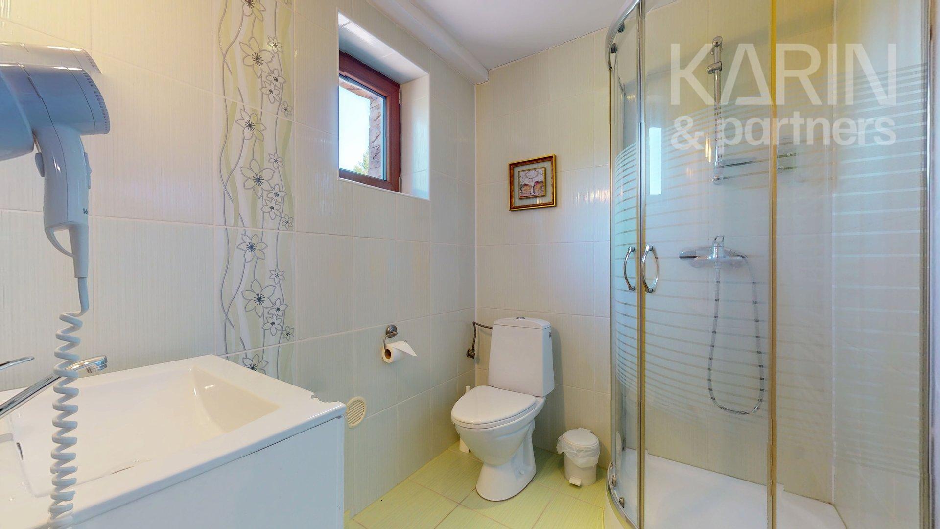 LUXUSNÉ RODINNÉ SÍDLO S PRIVÁTNYM WELLNESS V TESNEJ BLÍZKOSTI LYŽIARSKEHO STREDISKA