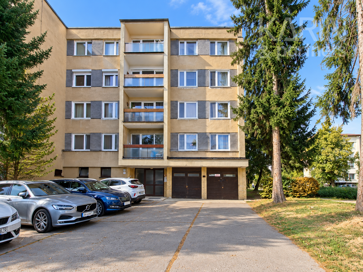 Na Kimovskej ulici 4-izbový byt 92 m² + 2 loggie so vstavanou klimatizáciou po rekonštrukcii