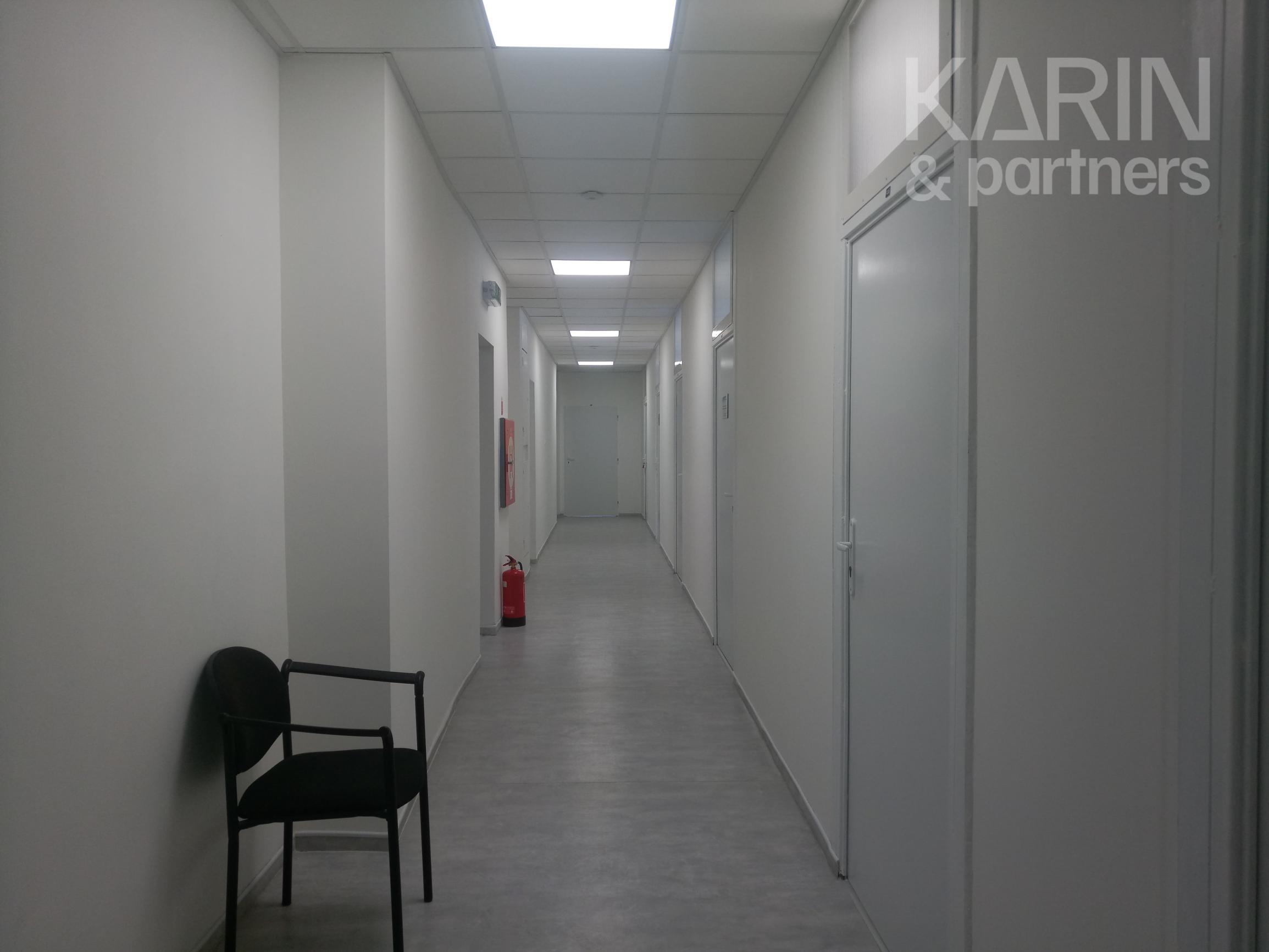 Prenájom klimatizovaná kancelária 15 m2, ul. Polianky, BA IV., Dúbravka