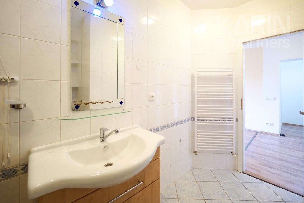 2-izbový byt na Kramároch s loggiou a walk-in šatníkom