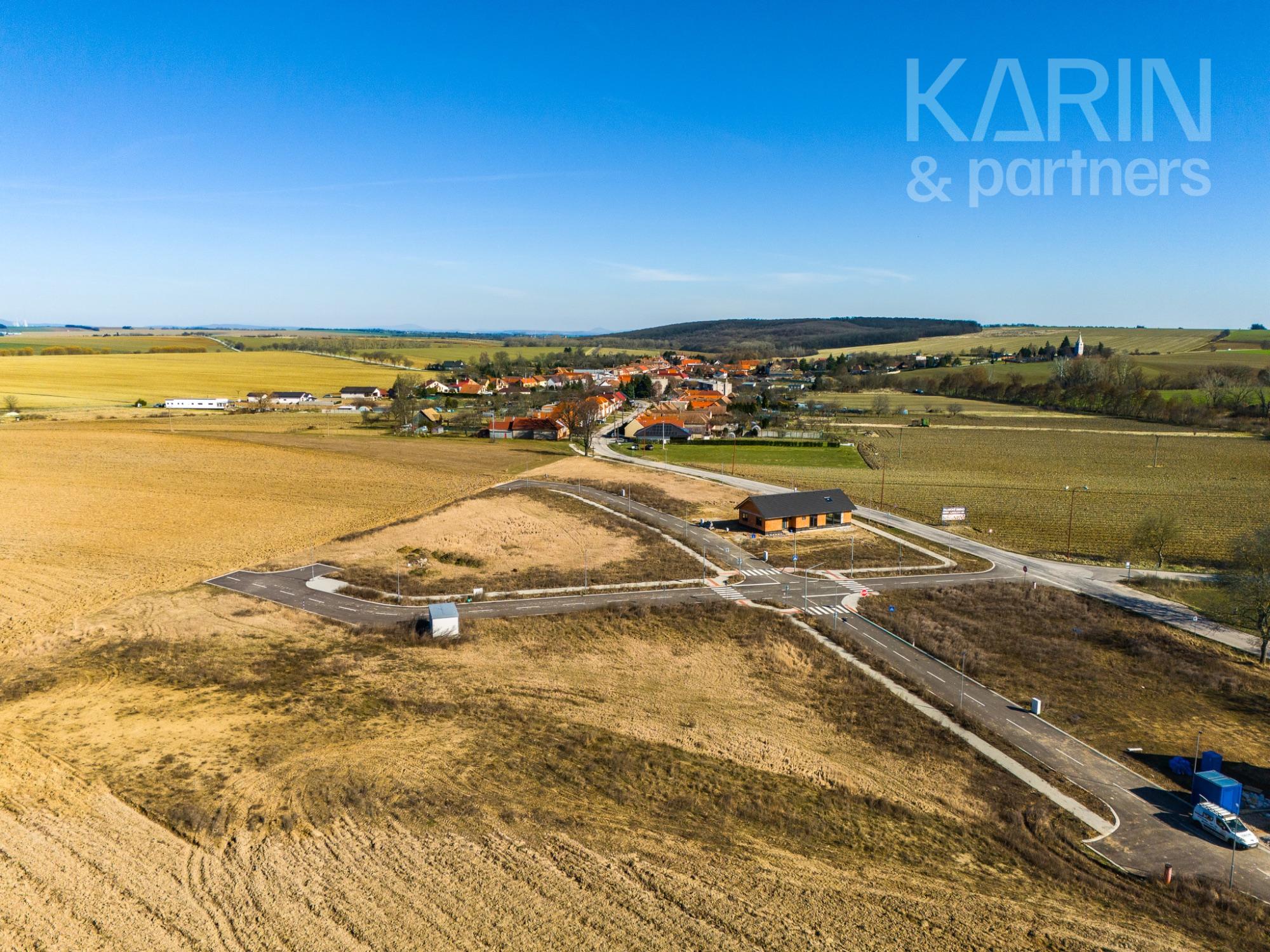 Stavebný pozemok 559 m² v obci Dlhá