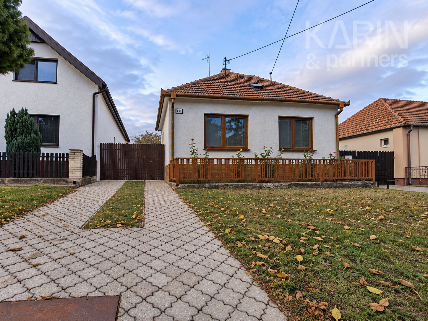 5-izbový dvojgeneračný rodinný dom s dvoma samostatnými vstupmi– VEĽKÝ GROB
