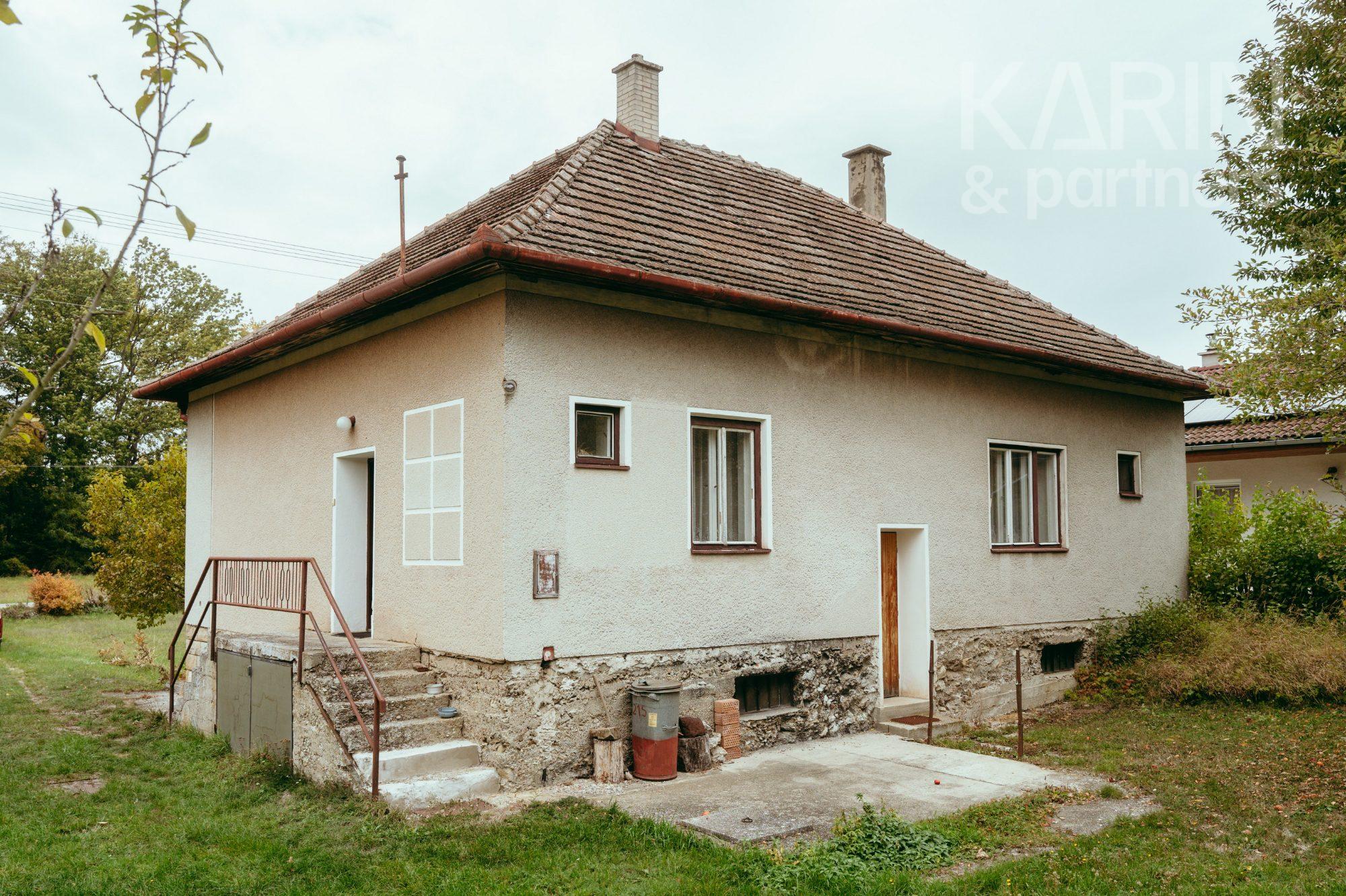 RD S VEĽKÝM POZEMKOM V POKOJNOM PROSTREDÍ STAREJ MYJAVY
